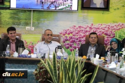 جلسه مشترک اعضا هیات علمی دانشگاه فرهنگیان استان اصفهان با معاونت پژوهشی و مدیر امور بین الملل سازمان مرکزی 5