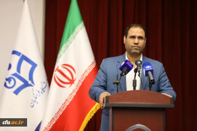 قال وزير التربية والتعليم :

جامعة فرهنجيان هي جامعة مهمة وواعدة