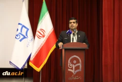 علم آموزی و خویشتن سازی لازمه معلم  شایسته و مطلوب   2