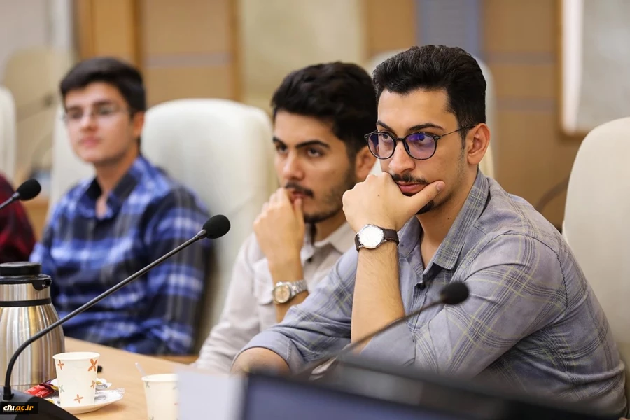 ایجاد فرصت های پژوهشی و علمی در زمینه نانو برای اعضای هیأت علمی و دانشجومعلمان 2