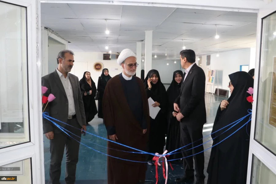 افتتاح پنجمین نمایشگاه استانی زیبا نگاری در دانشگاه فرهنگیان استان آذربایجان شرقی 3