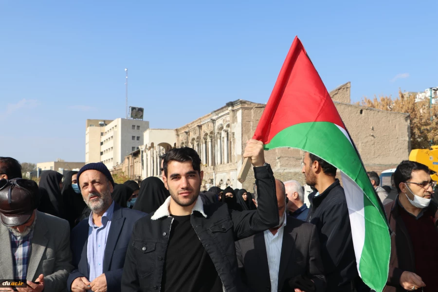 تجمع اساتید . همکاران  و دانشجو معلمان دانشگاه  فرهنگیان استان آذربایجان شرقی در حمایت از کودکان غزه در مصلای تبریز 10