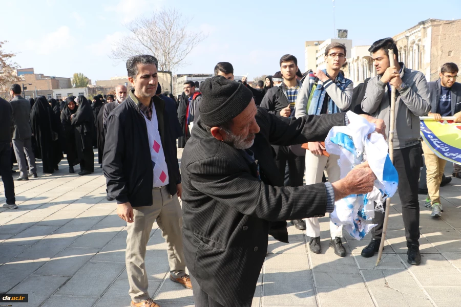 تجمع اساتید . همکاران  و دانشجو معلمان دانشگاه  فرهنگیان استان آذربایجان شرقی در حمایت از کودکان غزه در مصلای تبریز 12