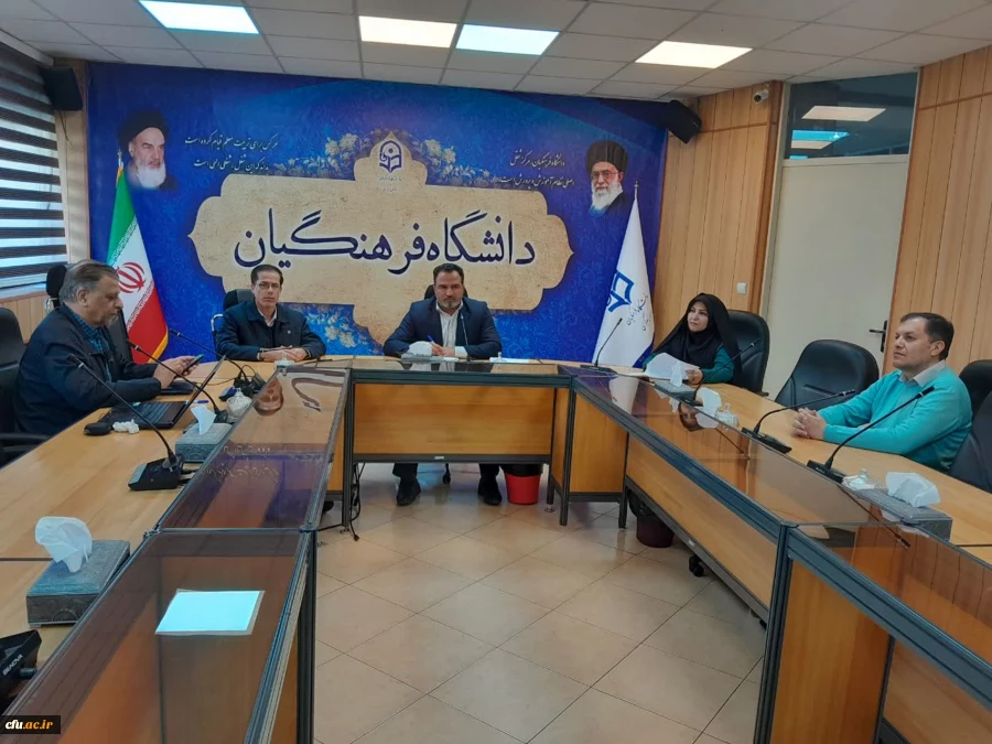  ترویج گفتمان کارورزی برای مدرسان مرجع کشوری 2