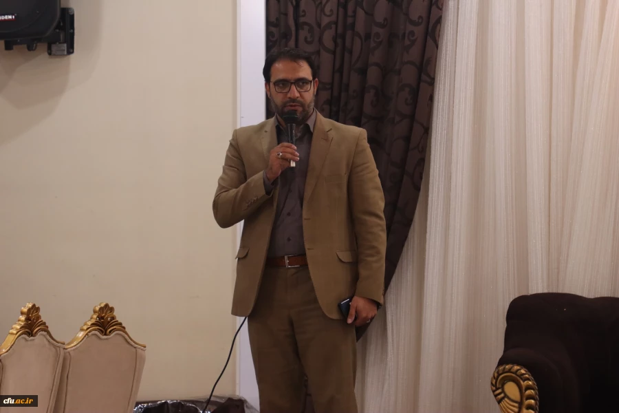 آیین تجلیل از دانشجومعلمان ممتاز شاهد و ایثارگر
 3