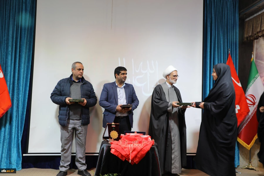 آیین اختتامیه چهارمین پویش سفیران حسینی(ع) 13