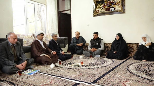 دیدار با خانواده شهدای دانشجو معلم دانشگاه فرهنگیان استان کردستان
 2