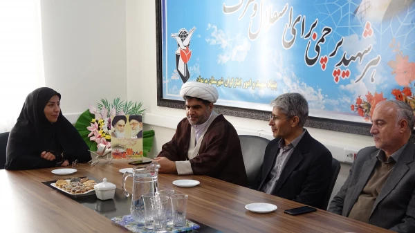 دیدار با خانواده شهدای دانشجو معلم دانشگاه فرهنگیان استان کردستان
 12