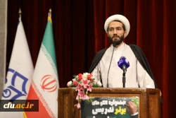 مراسم اختتامیه نخستین جشنواره الگو های برتر تدریس 14