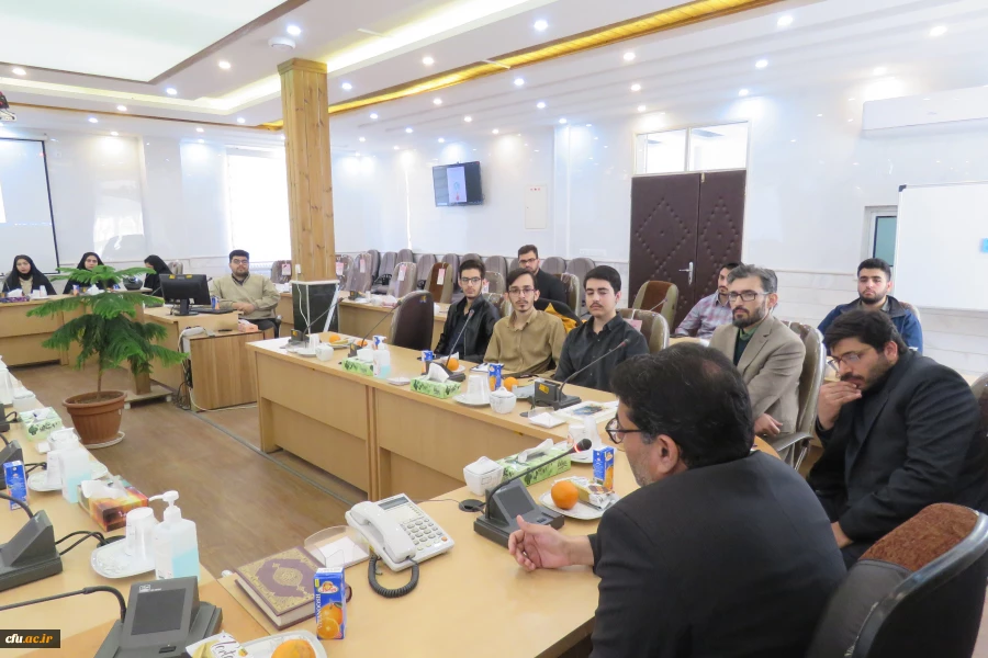 تجلیل از رتبه های برتر کنکور
 5