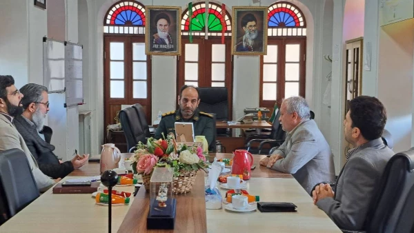 با حضور در دفتر مدیرکل حفظ آثار و نشر ارزش های دفاع مقدس استان بوشهر؛دیدار و گفتگو مدیرکل امور شاهد و ایثارگران دانشگاه فرهنگیان با مدیرکل حفظ آثار و نشر ارزش های دفاع مقدس استان بوشهر 3