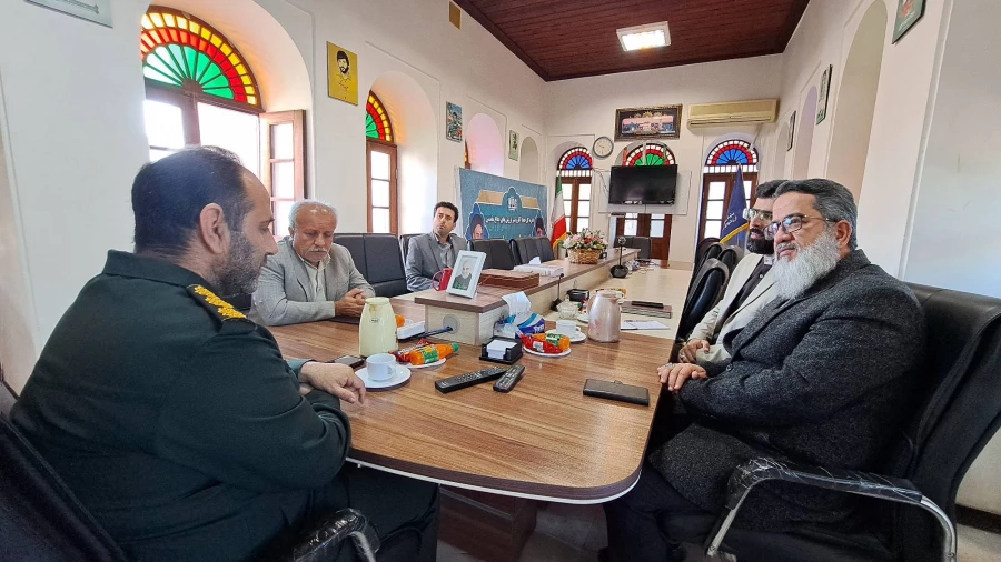 با حضور در دفتر مدیرکل حفظ آثار و نشر ارزش های دفاع مقدس استان بوشهر؛دیدار و گفتگو مدیرکل امور شاهد و ایثارگران دانشگاه فرهنگیان با مدیرکل حفظ آثار و نشر ارزش های دفاع مقدس استان بوشهر 10