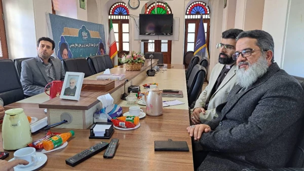 با حضور در دفتر مدیرکل حفظ آثار و نشر ارزش های دفاع مقدس استان بوشهر؛دیدار و گفتگو مدیرکل امور شاهد و ایثارگران دانشگاه فرهنگیان با مدیرکل حفظ آثار و نشر ارزش های دفاع مقدس استان بوشهر 11