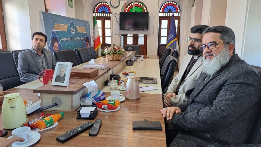 با حضور در دفتر مدیرکل حفظ آثار و نشر ارزش های دفاع مقدس استان بوشهر؛دیدار و گفتگو مدیرکل امور شاهد و ایثارگران دانشگاه فرهنگیان با مدیرکل حفظ آثار و نشر ارزش های دفاع مقدس استان بوشهر 11