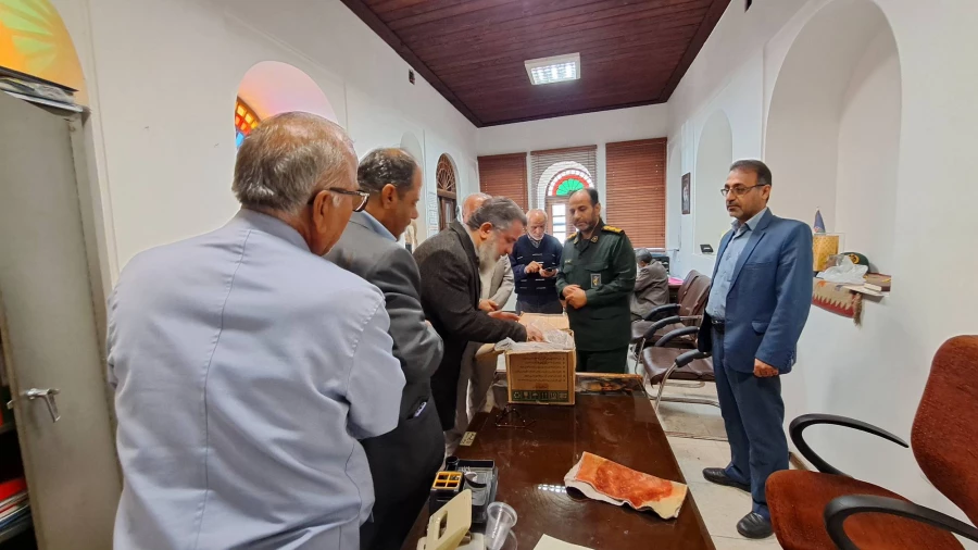 با حضور در دفتر مدیرکل حفظ آثار و نشر ارزش های دفاع مقدس استان بوشهر؛دیدار و گفتگو مدیرکل امور شاهد و ایثارگران دانشگاه فرهنگیان با مدیرکل حفظ آثار و نشر ارزش های دفاع مقدس استان بوشهر 15