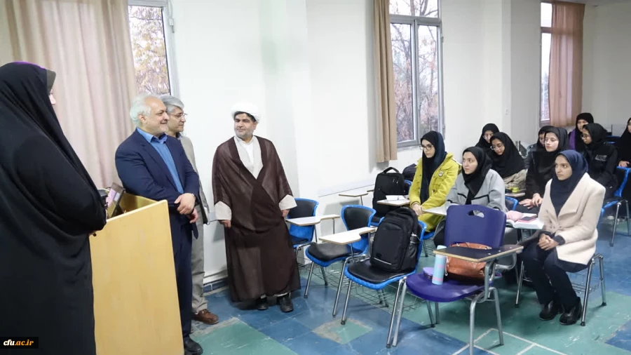 بازدید معاون طرح و برنامه و توسعه منابع از دانشگاه فرهنگیان استان کردستان 4