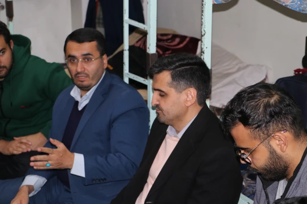 شما دانشجو معلمان پیشران حرکت انقلاب ونظام اسلامی هستید 8