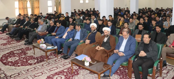 آیین گرامیداشت روز دانشجو با حضور معاون سیاسی ، امنیتی استاندارآذربایجان شرقی در دانشگاه فرهنگیان  3