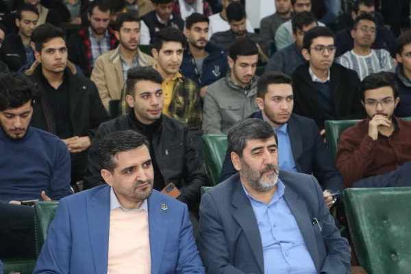 آیین گرامیداشت روز دانشجو با حضور معاون سیاسی ، امنیتی استاندارآذربایجان شرقی در دانشگاه فرهنگیان  13