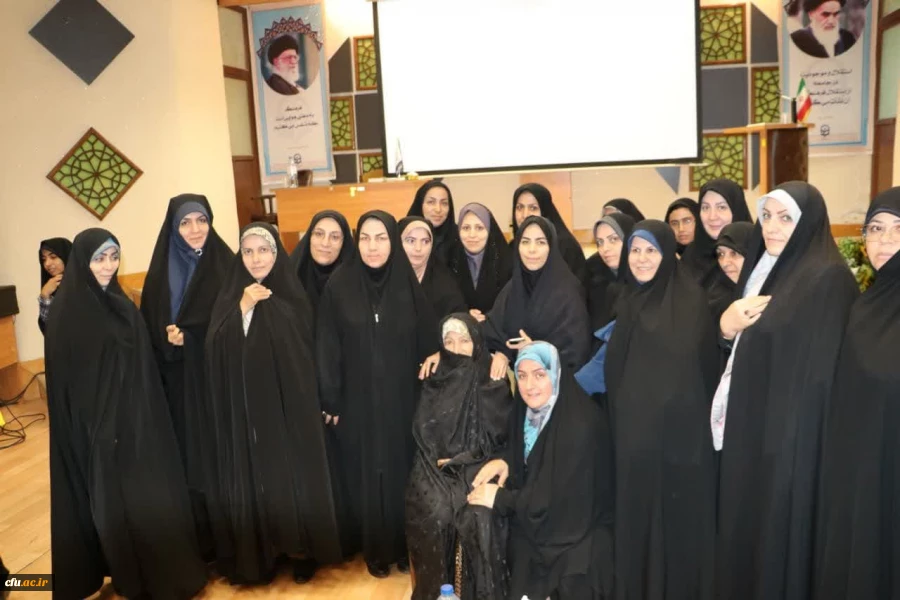 دیدار دبیران ستاد شاهد و  امور ایثارگران دانشگاه فرهنگیان سراسر کشور با مادر دانشجوی شهید آرمان نعمتی. 2