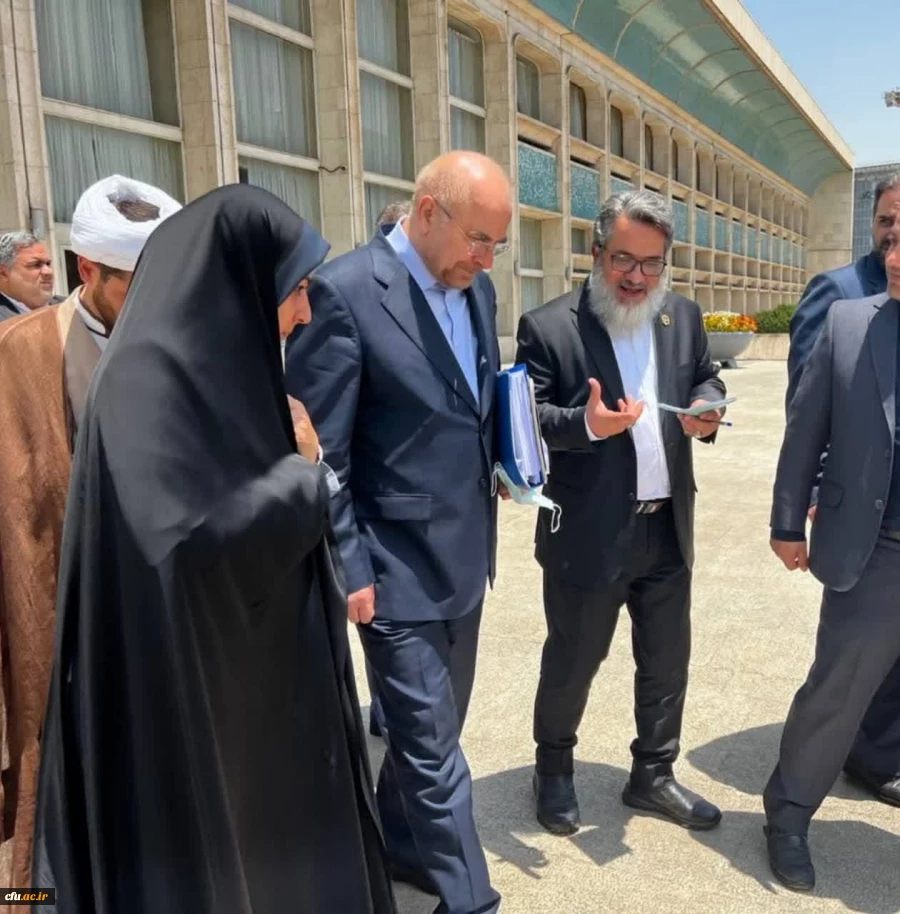 دیدار جناب آقای علیزاده مدیر کل محترم اداره امور شاهد و ایثارگران  با ریاست محترم، نمایندگان و روسای کمیسیون های مجلس شورای اسلامی 3