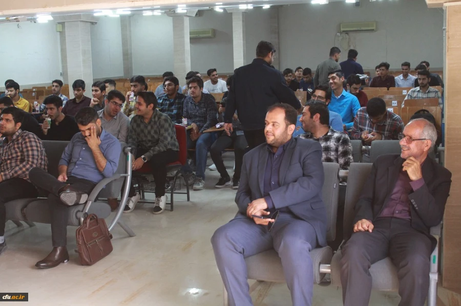 با حضور رئیس دانشگاه فرهنگیان استان بوشهر و مسئولان شهرستان دشتستان؛
آئین بزرگداشت روز دانشجو در مرکز شهید رجایی برازجان برگزار شد 7