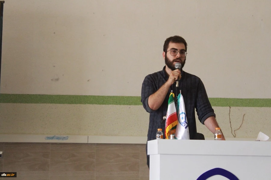 با حضور رئیس دانشگاه فرهنگیان استان بوشهر و مسئولان شهرستان دشتستان؛
آئین بزرگداشت روز دانشجو در مرکز شهید رجایی برازجان برگزار شد 13