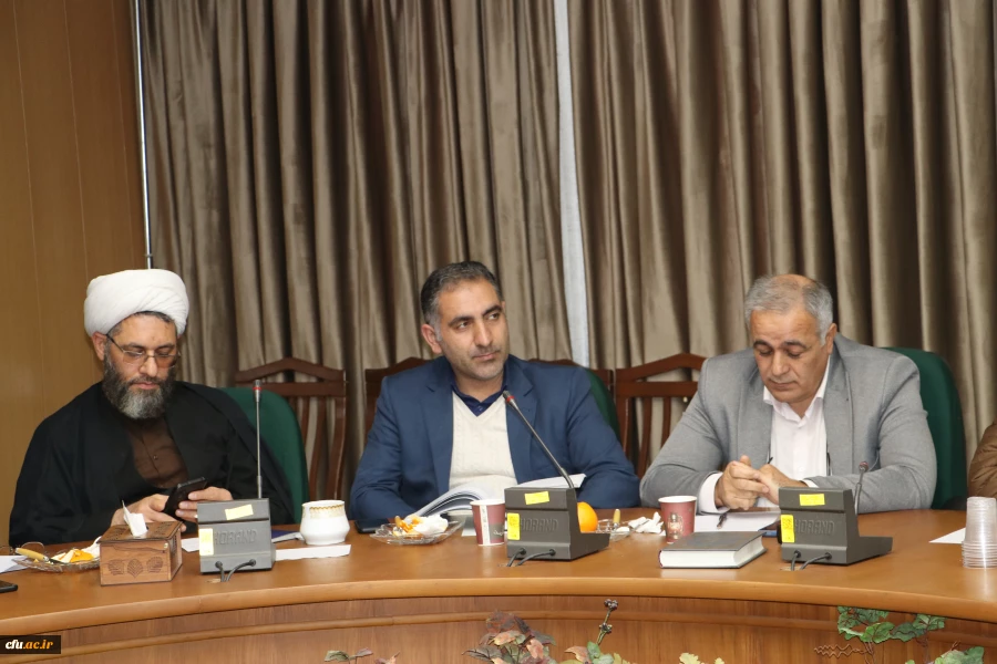 جلسه هم اندیشی اساتید دانشگاه فرهنگیان با عنوان "بررسی ایده های  نو وعینی در ارتقای اعضای هئیت علمی " 3