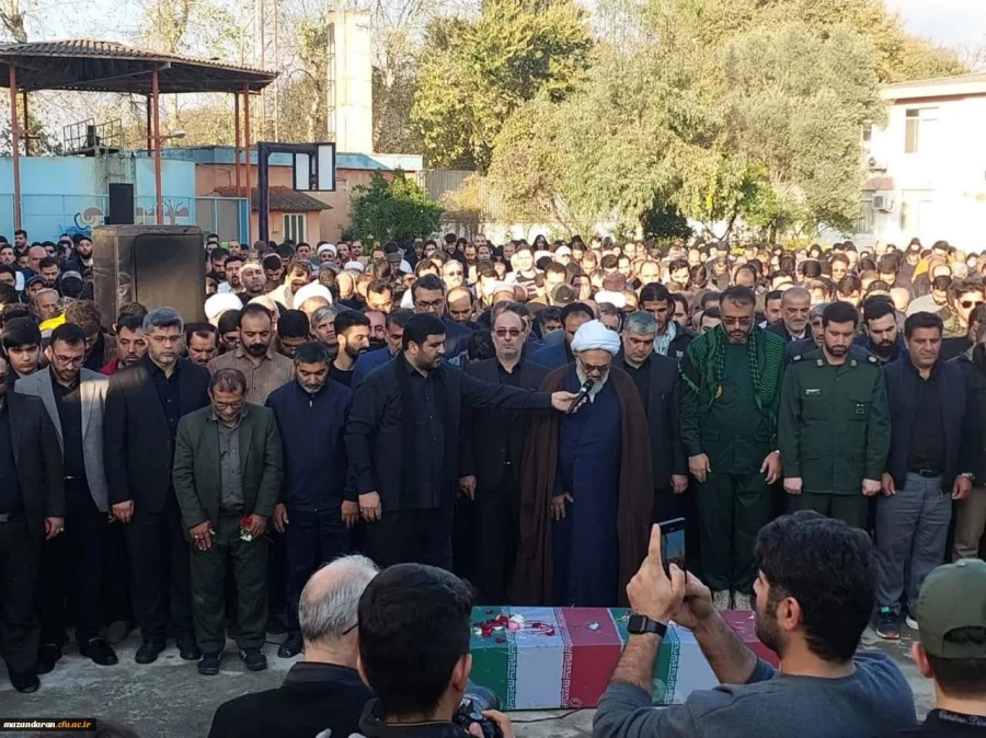 مراسم تشییع و تدفین دو شهید گمنام هشت سال دفاع مقدس  16