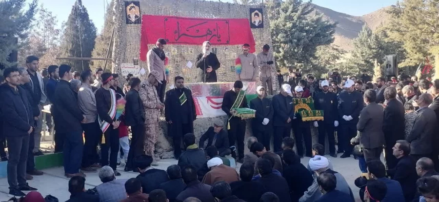 مراسم وداع با پیکر مطهر شهید گمنام در دانشگاه فرهنگیان واحد شهید بهشتی اقلید 7