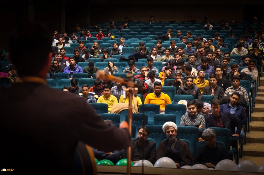 برگزاری جشن با شکوه گرامیداشت روز دانشجو
 12