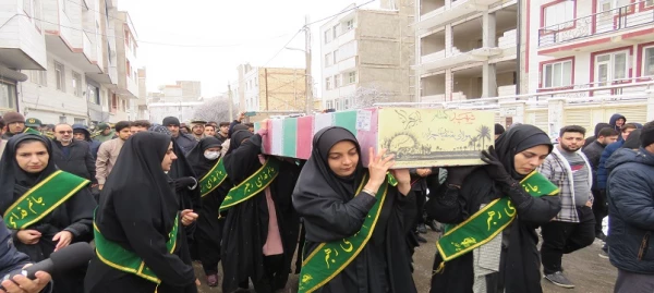 مراسم وداع و تدفین پیکر مطهر شهید گمنام در دانشگاه فرهنگیان اردبیل