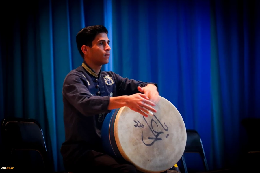 برگزاری مراسم گرامیداشت روز دانشجو
 8