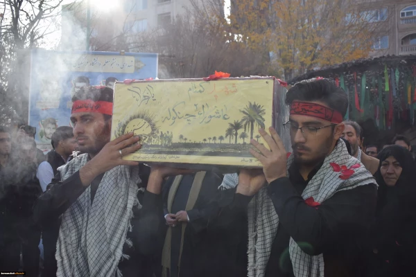 تشییع و تدفین پیکر یک شهید گمنام در دانشگاه فرهنگیان کرمانشاه 2