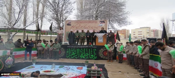 مراسم وداع و تدفین پیکر مطهر شهید گمنام در دانشگاه فرهنگیان اردبیل 15