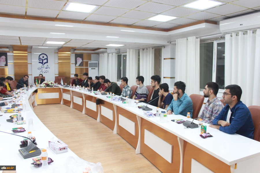 بررسی آثار محمدعلی جمالزاده در محفل دوستداران کتاب دانشگاه فرهنگیان استان بوشهر 5