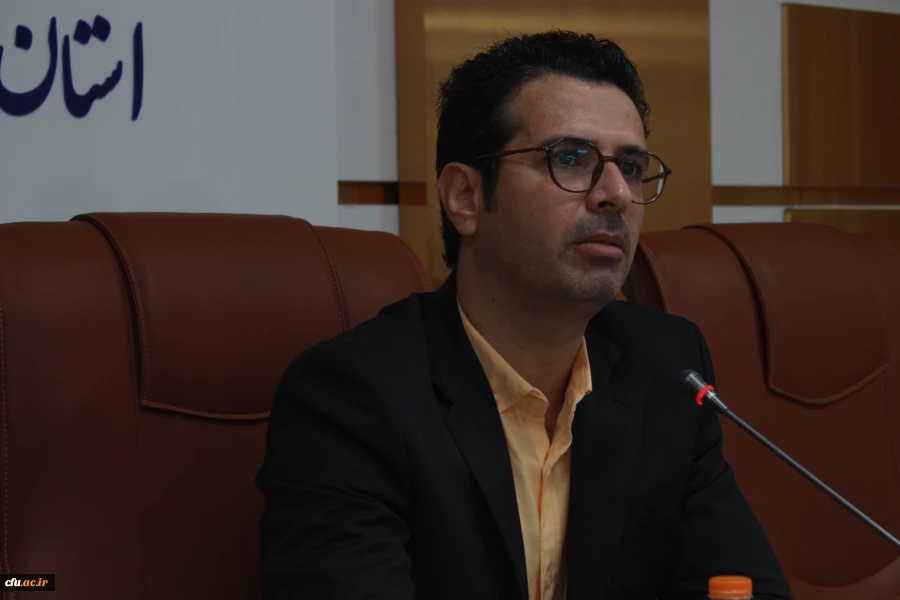 بررسی آثار محمدعلی جمالزاده در محفل دوستداران کتاب دانشگاه فرهنگیان استان بوشهر 11