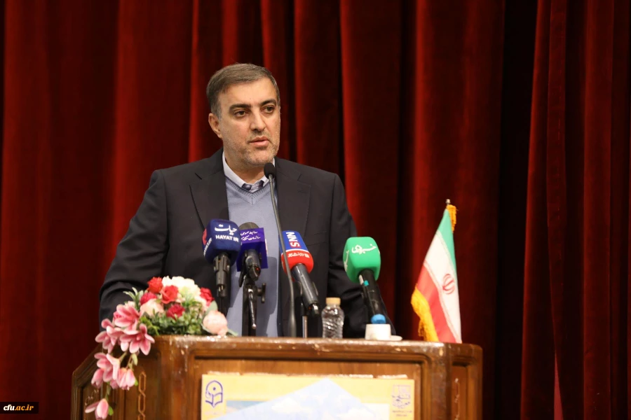 آیین نکوداشت دانش آموختگان ممتاز شاهد و ایثارگر دانشگاه ها و مراکز آموزش عالی سراسر کشور 12