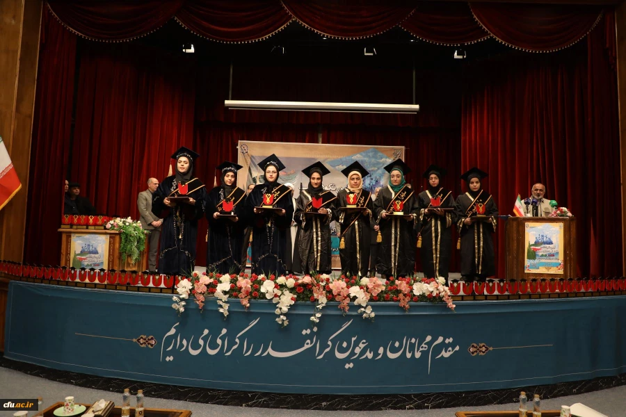 آیین نکوداشت دانش آموختگان ممتاز شاهد و ایثارگر دانشگاه ها و مراکز آموزش عالی سراسر کشور 28