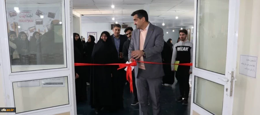 گشایش نمایشگاه دست سازه های دانشجو معلمان خلاق در دانشگاه فرهنگیان آذربایجان شرقی 2