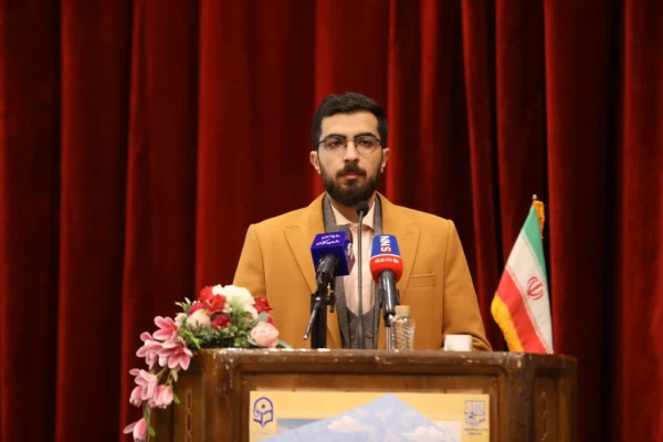 آیین نکوداشت دانش آموختگان ممتاز شاهد و ایثارگر دانشگاه ها و مراکز آموزش عالی سراسر کشور 9