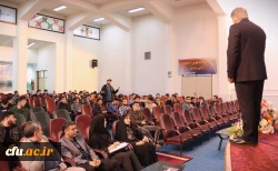 نشست صمیمی ریاست مرکز نظارت ، ارزیابی و تضمین کیفیت دانشگاه فرهنگیان با دانشجومعلمان  11