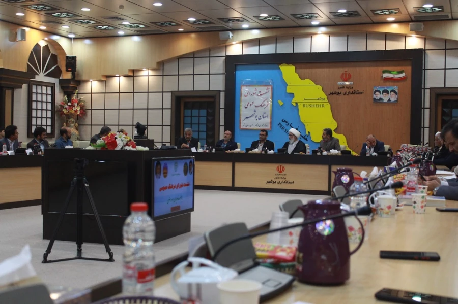 با حضور نماینده ولی فقیه در استان و امام جمعه بوشهر؛
رئیس دانشگاه فرهنگیان استان بوشهر تجلیل شد
 6