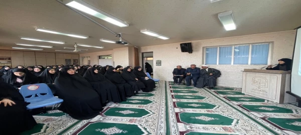 گفتمان الگوی سوم زن در انقلاب اسلامی ایران در پردیس بنت الهدی صدر اردبیل