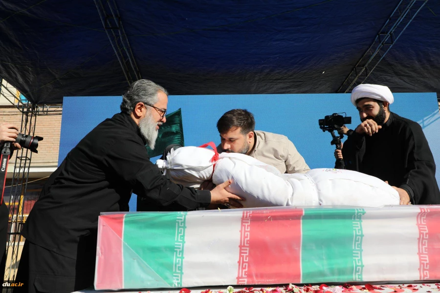 آیین تشییع و تدفین پیکر مطهر شهید گمنام در مرکز آموزش عالی شهید باهنر تهران 25