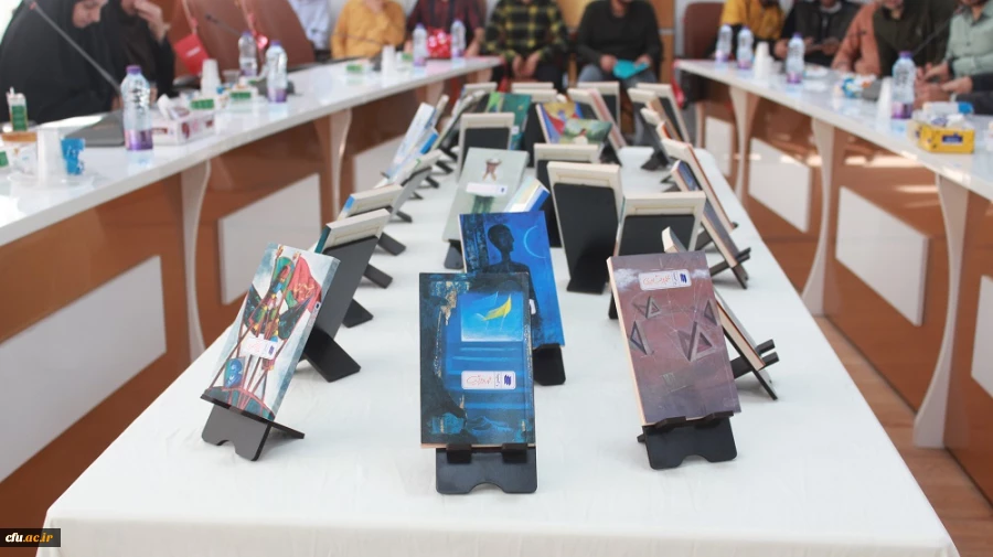 با حضور مدیرکل فرهنگ و ارشاد اسلامی استان بوشهر؛
رونمایی از مجموعه 40 جلدی ره نامه مقام معظم رهبری دردانشگاه فرهنگیان بوشهر  8