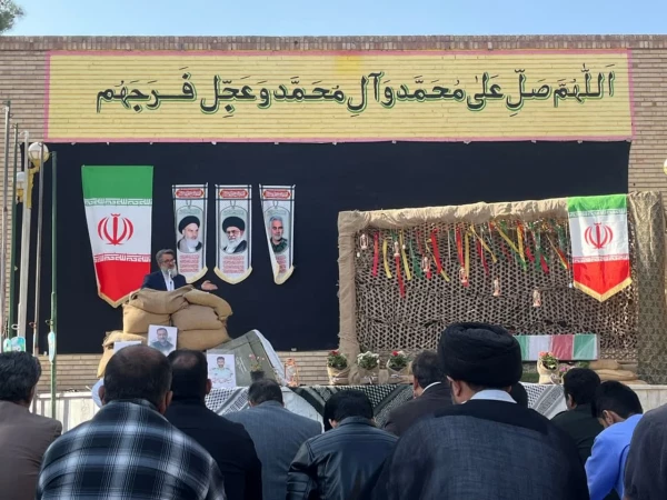 سالگرد تدفین شهید گمنام در پردیس رسالت استان سیستان و بلوچستان با حضور مدیر کل امور شاهد و ایثارگران 8