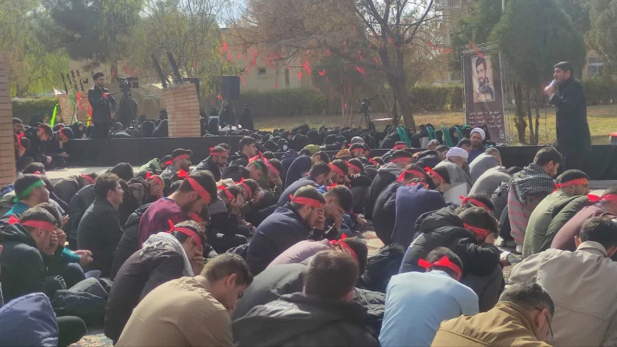  مراسم گرامیداشت شهدای حادثه تروریستی گلزار شهدای بین المللی کرمان ودانشجومعلم "شهیده فائزه رحیمی"  2