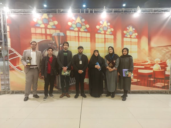 
رئیس دانشگاه فرهنگیان استان بوشهر؛
کسب دیپلم افتخار جشنواره بین المللی فیلم رشد توسط دانشجومعلم بوشهری 4