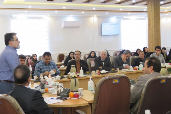 نشست تخصصی آشنایی با فرقه های نو ظهور
 6